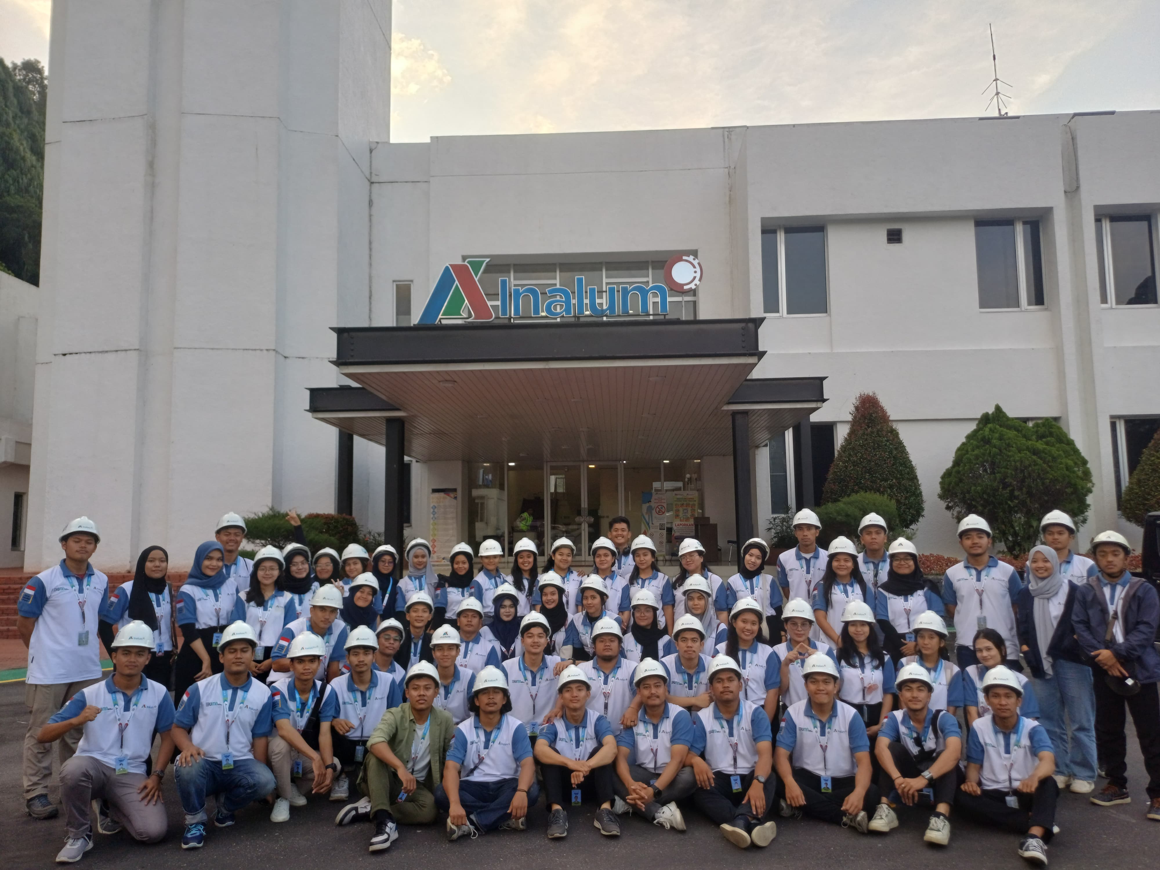 PT Indonesia Asahan Aluminium (Inalum) dengan senang hati menerima kunjungan dari rekan-rekan Karya Salemba Empat (KSE) Medan Raya di lokasi Sigura-Gura, Paritohan